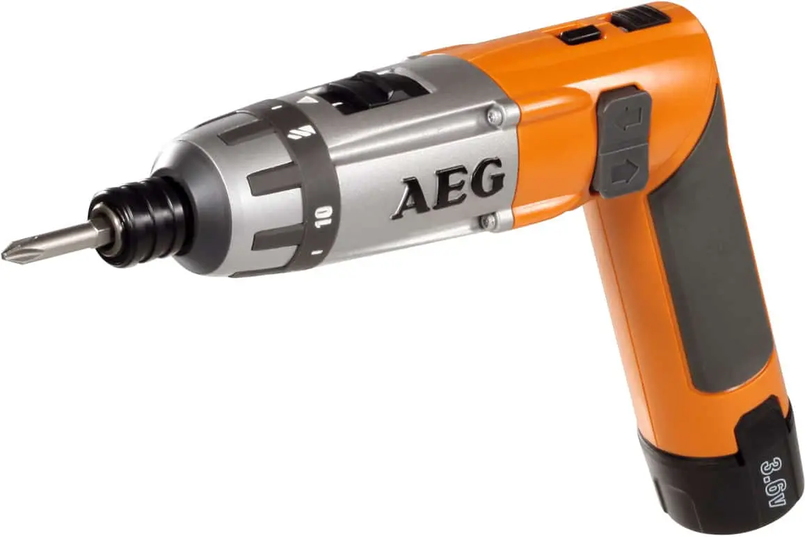AEG - Avvitatori compatti a batteria, Modello: SE3