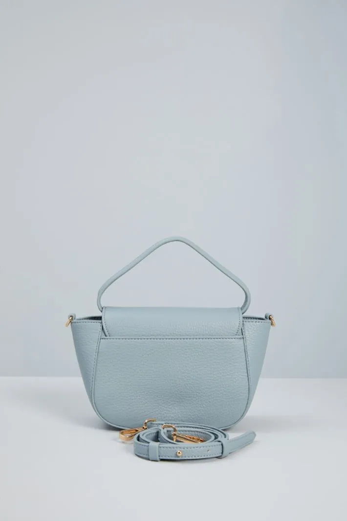 Borsa a mano martellata