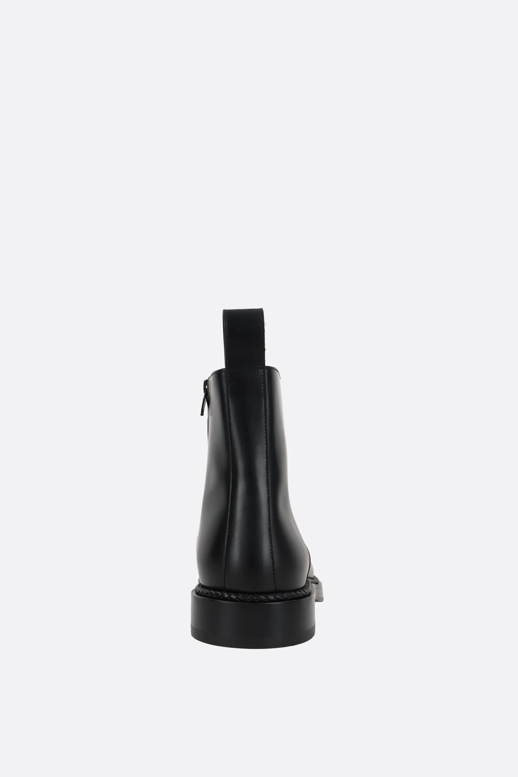 BOTTEGA VENETA stivaletto Strut in pelle liscia