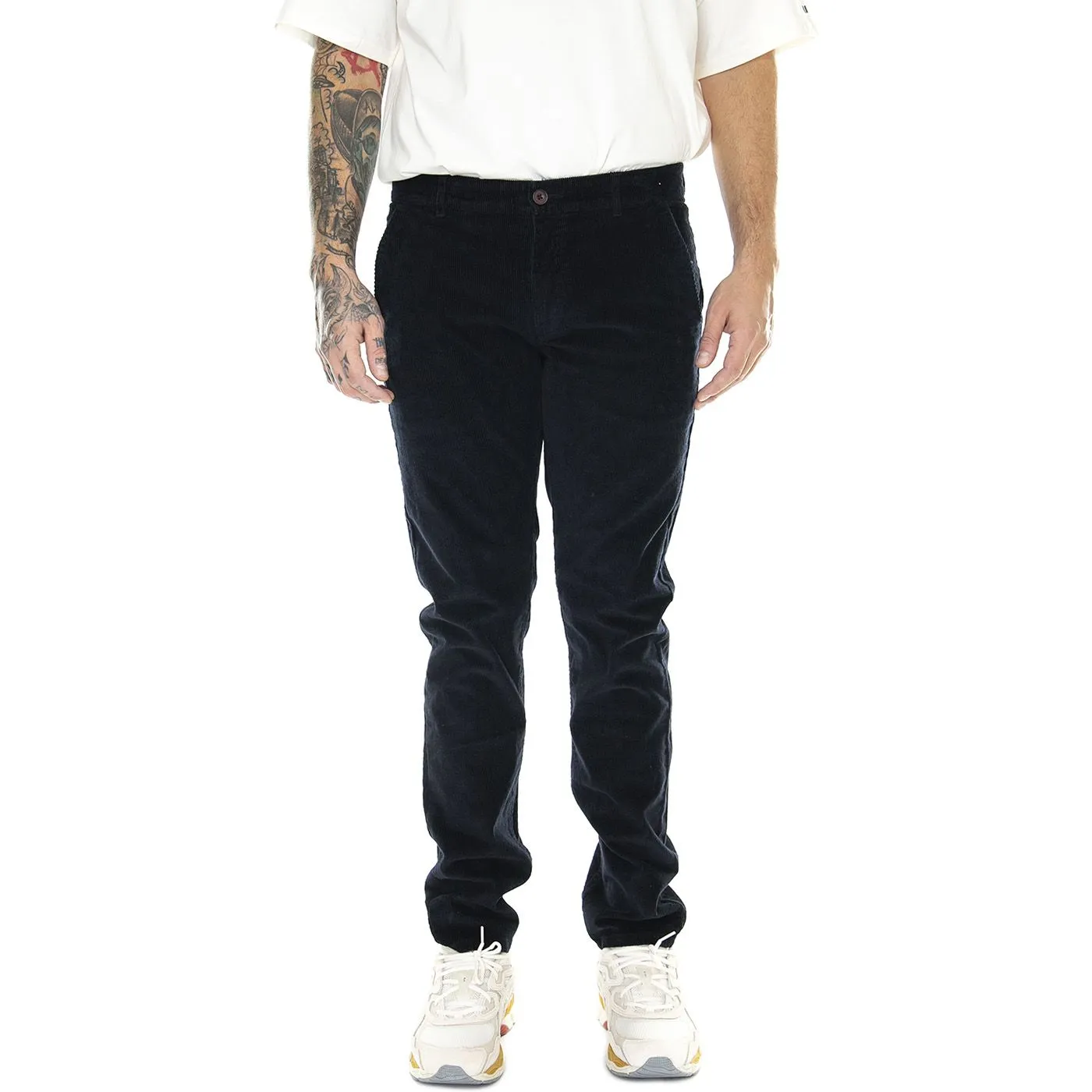 Farah Elm Stretch Corduroy Trousers In True Navy - Pantaloni in Velluto Uomo Blu    