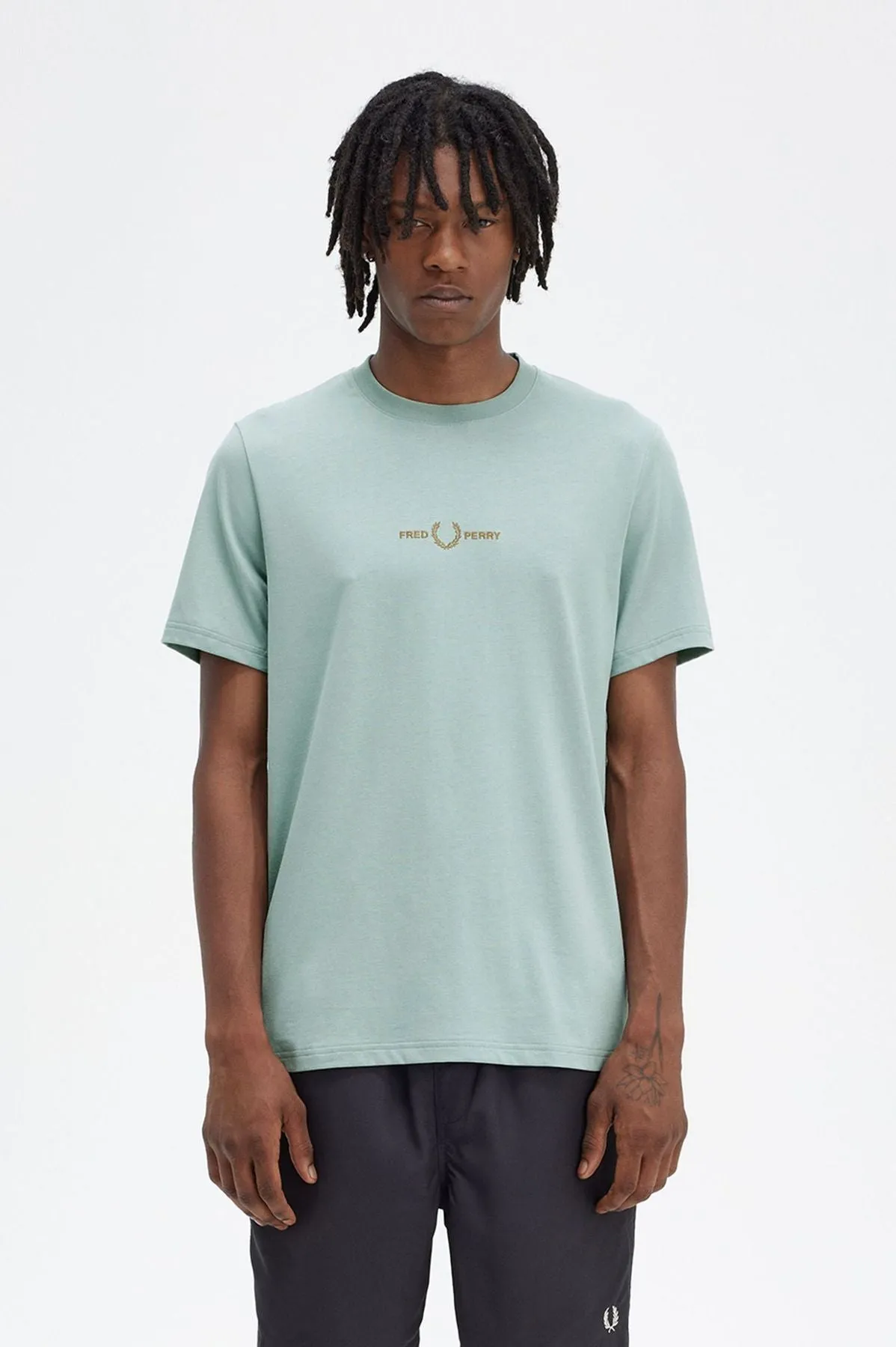 Fred Perry T-shirtcon Logo Ricamato Celeste