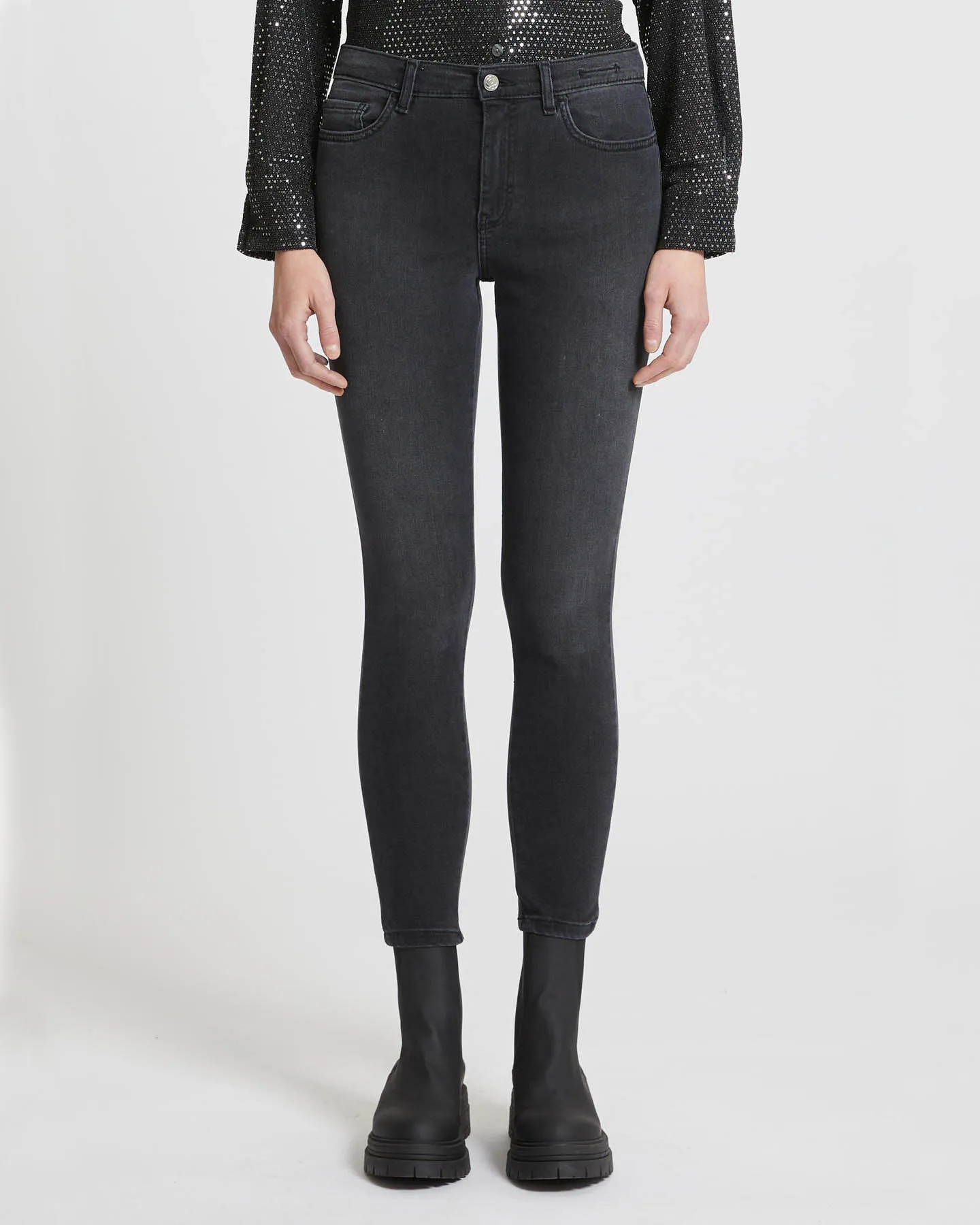 Jeans skinny in cotone e modal neri lavaggio medio