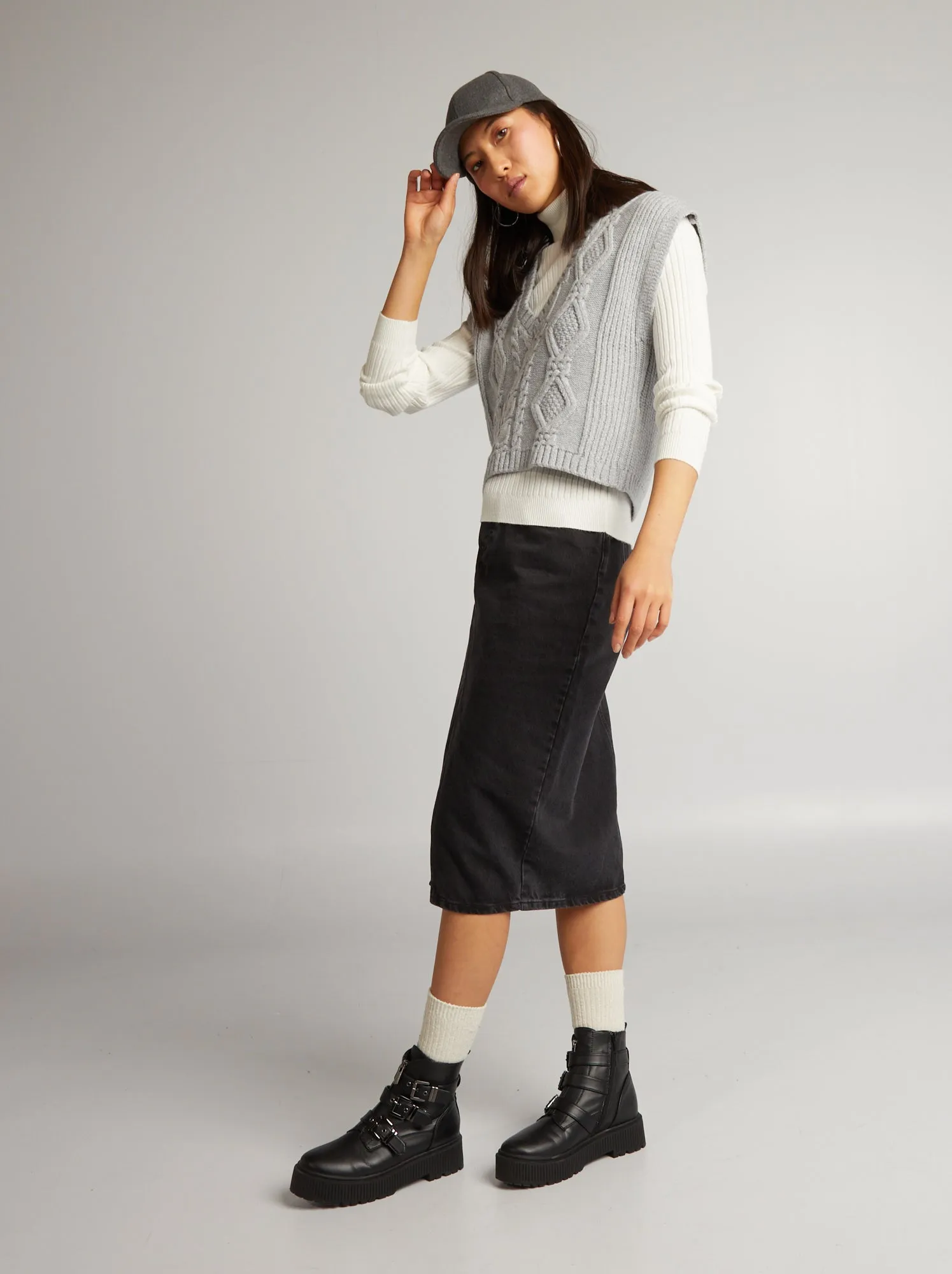 Maglione a coste con collo alto - BIANCO
