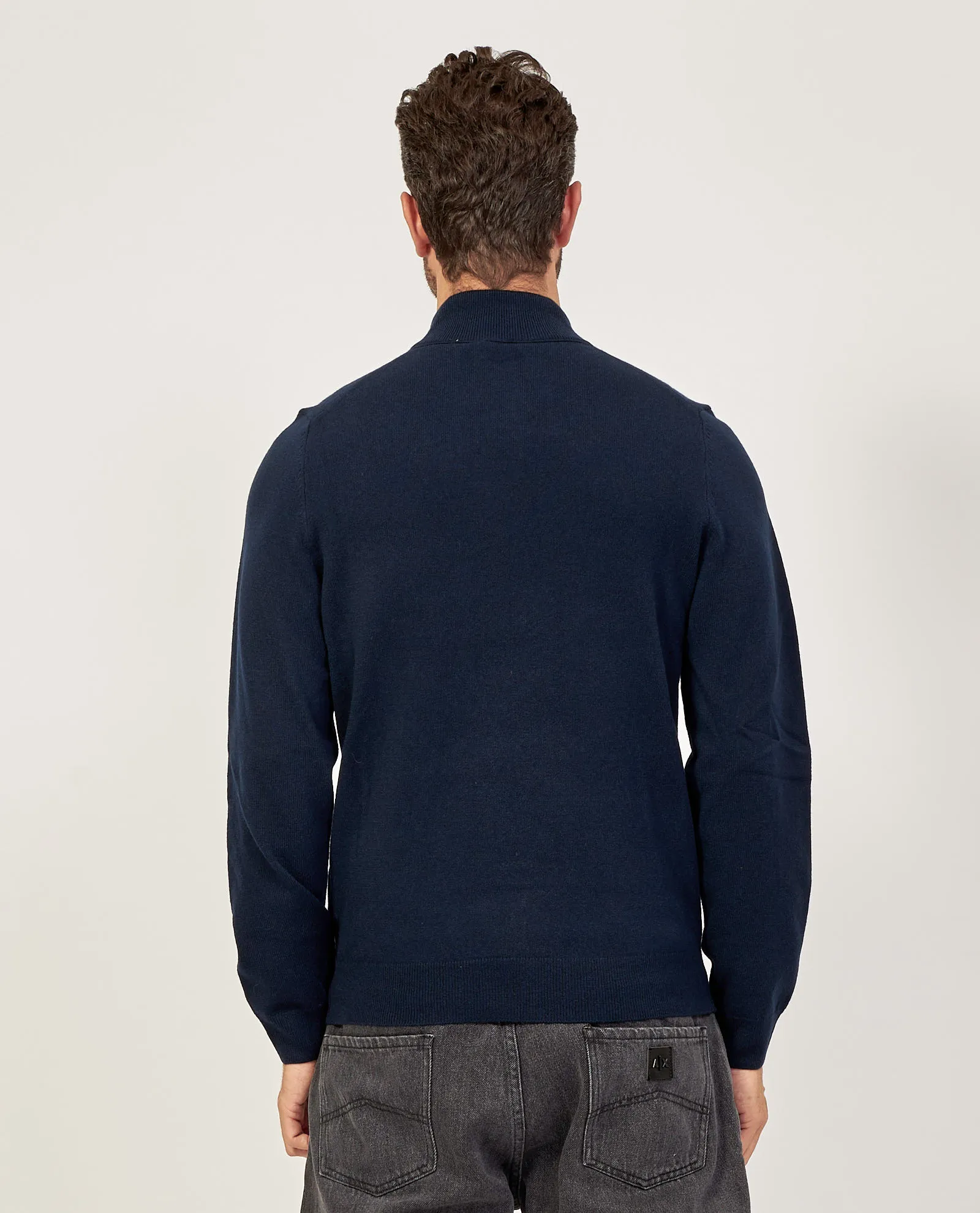 Maglione blu Boss in lana vergine con collo con zip