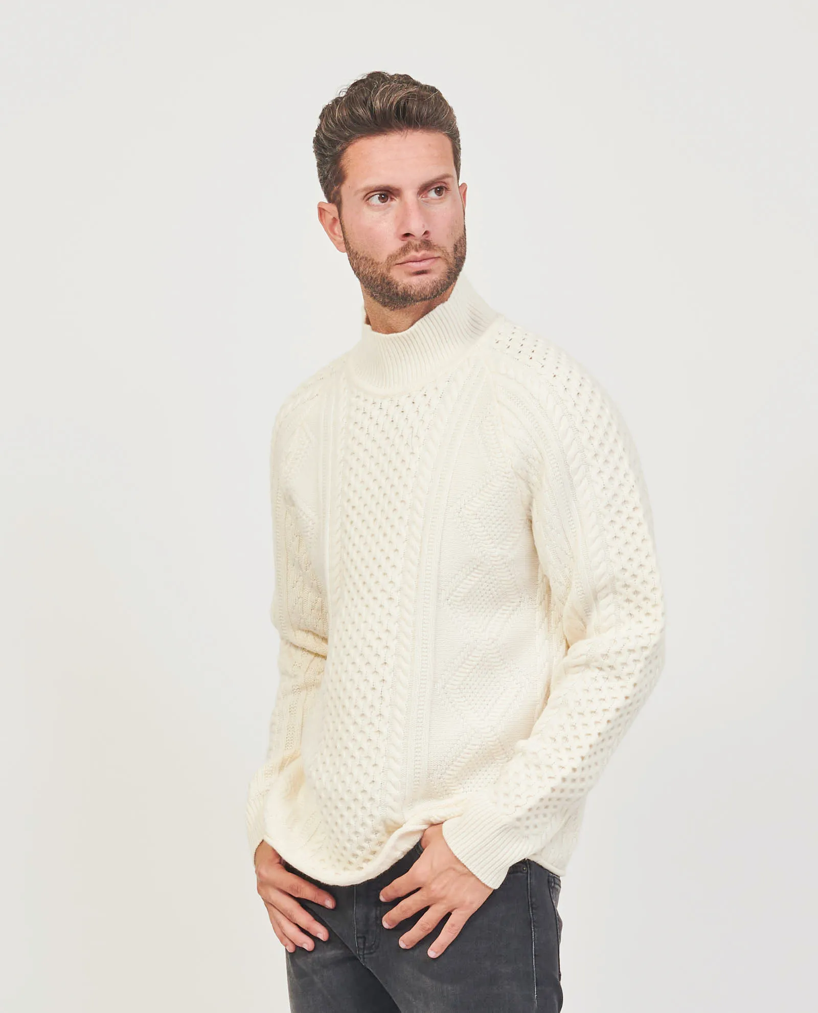 Maglione Hugo modello oversize in misto lana con trecce
