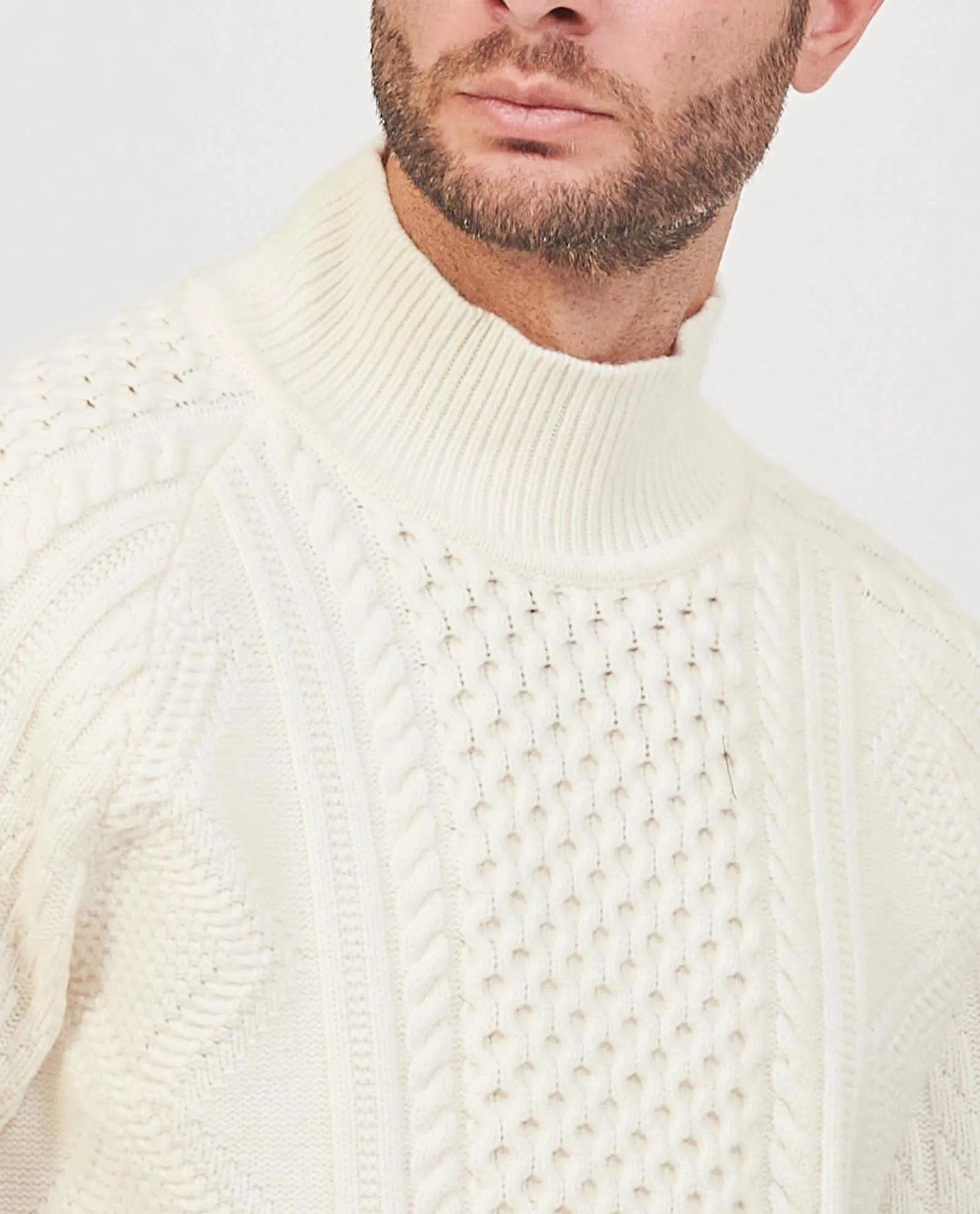 Maglione Hugo modello oversize in misto lana con trecce