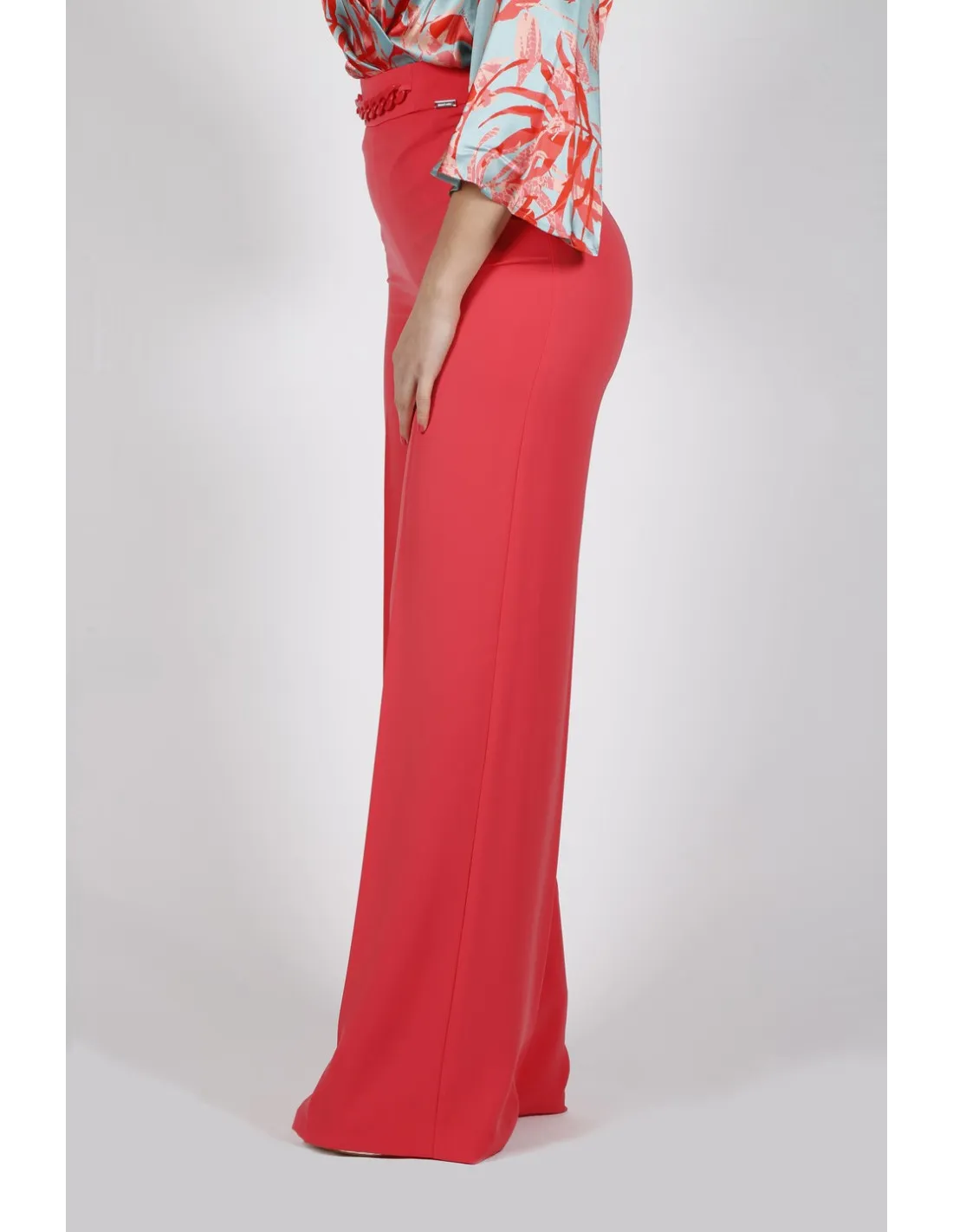 Pantalone a palazzo Nadine Marciano