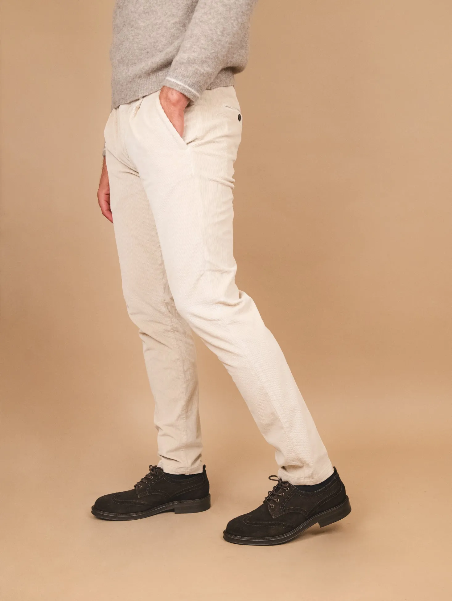 PANTALONE IN VELLUTO BEIGE CON TASCA A FILO