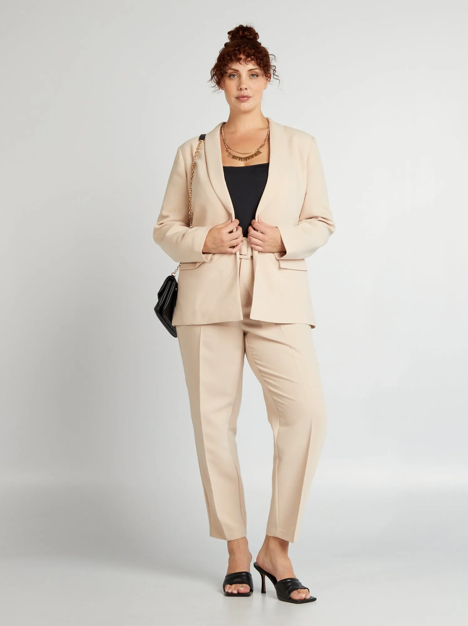 Pantaloni carrot fit - BEIGE