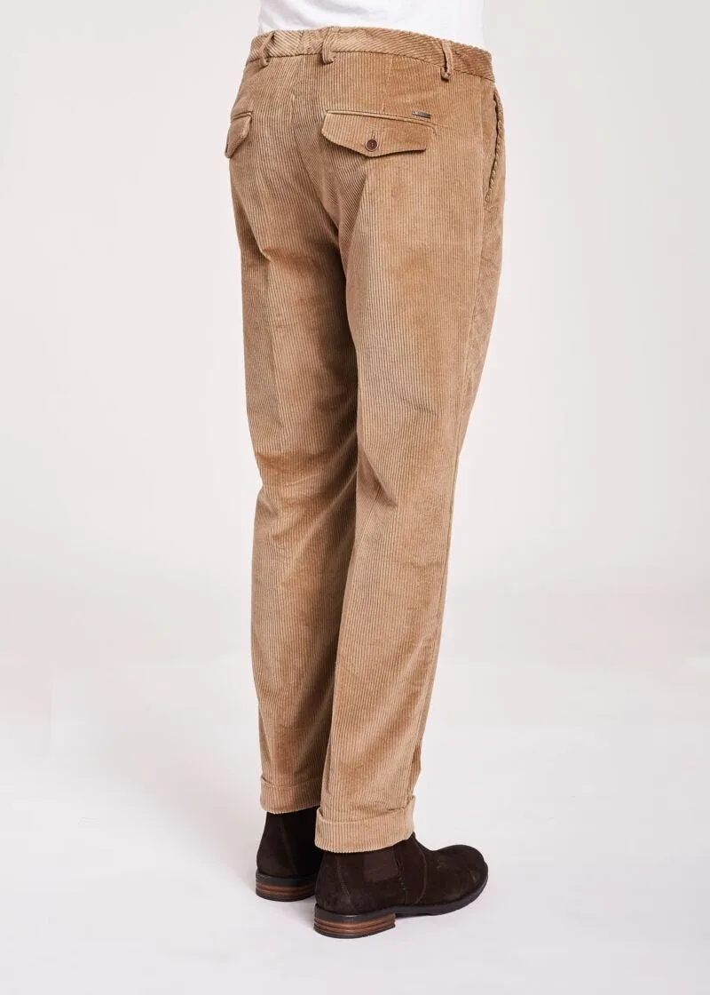 Pantaloni chino in velluto