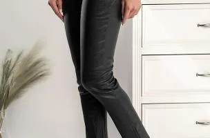 Pantaloni skinny in ecopelle Roda, Nero