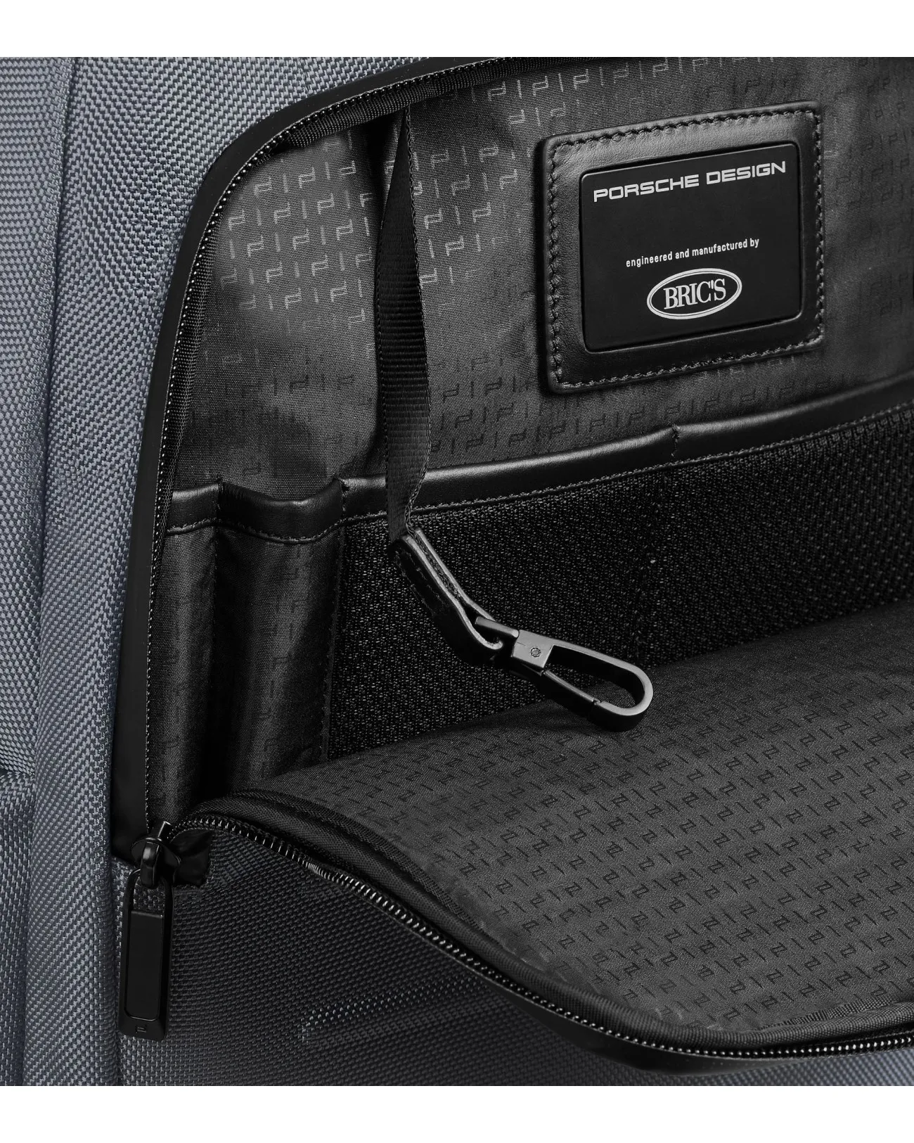 Porsche Design - Zaino uomo porta pc 15'' in poliestere Roadster Pro L| Studioarch.com
