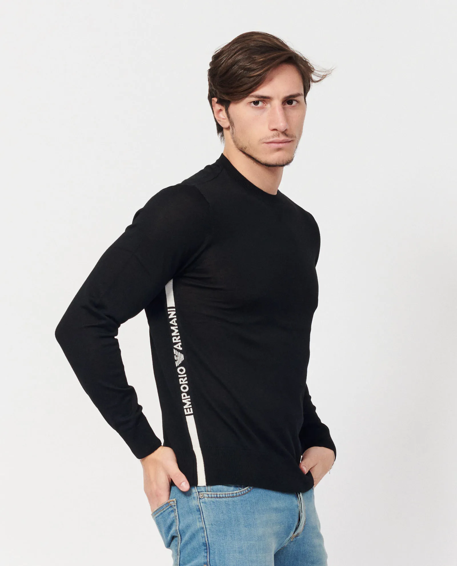 Pullover uomo EA7 con lettering laterale