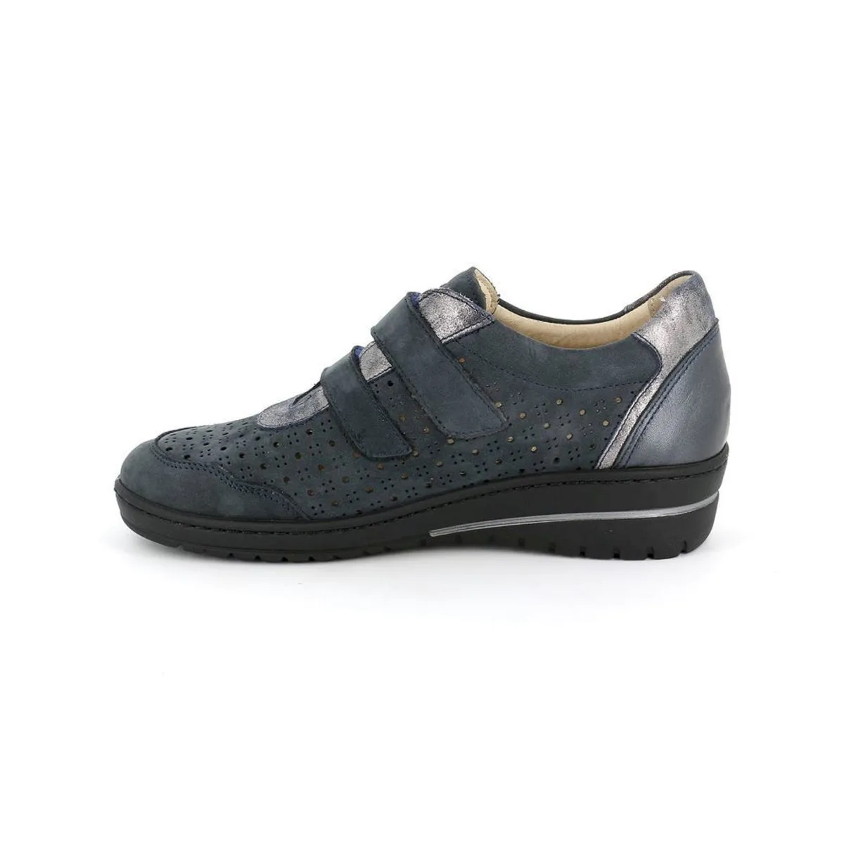 Scarpa nile comfort con doppio strappo