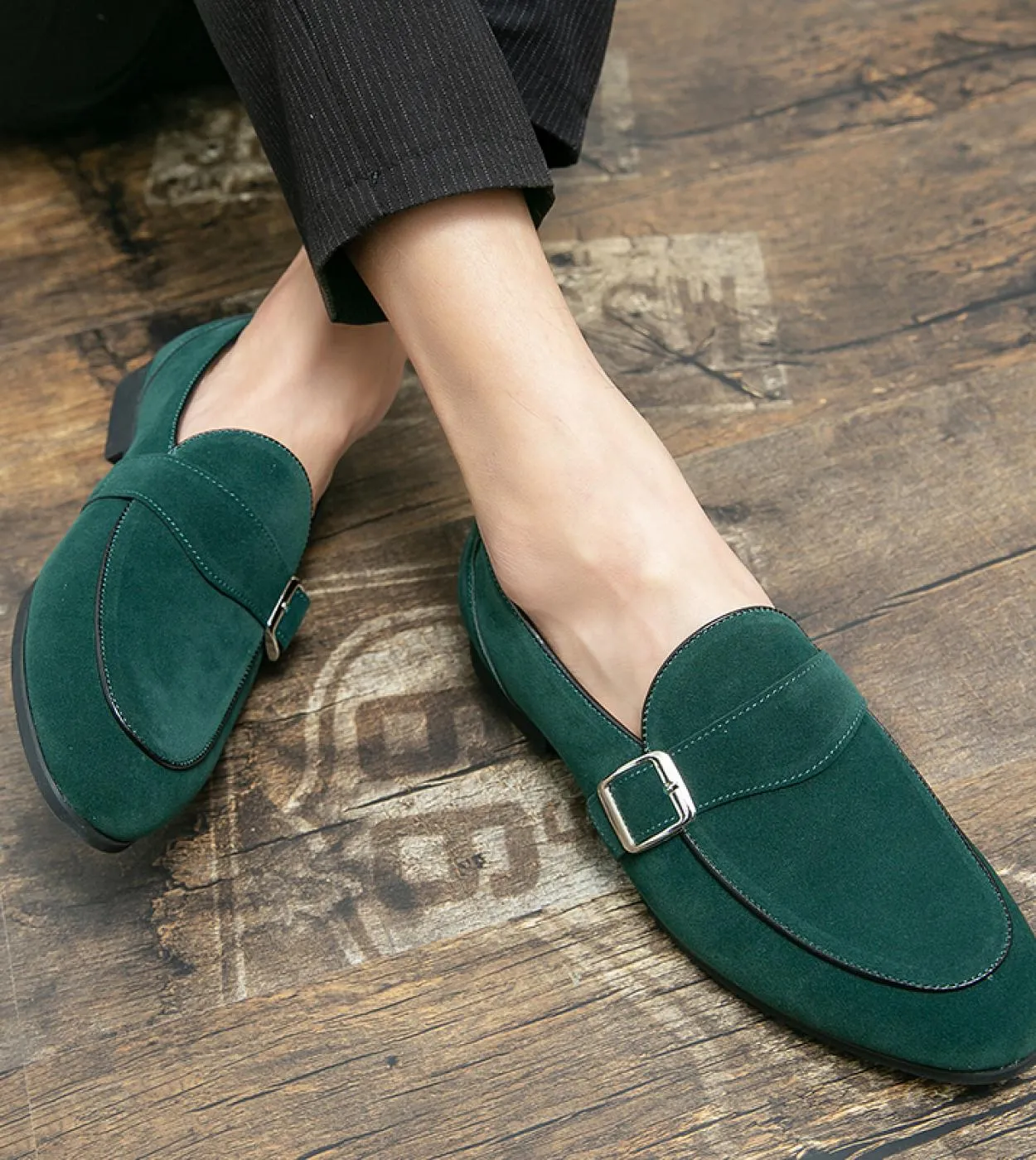 Scarpe casual da uomo in stile italiano verde Scarpe casual di lusso moda comoda Scarpe da uomo in pelle Mocassini scamosciati L