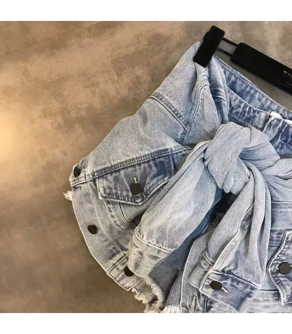 Shorts maniche legate