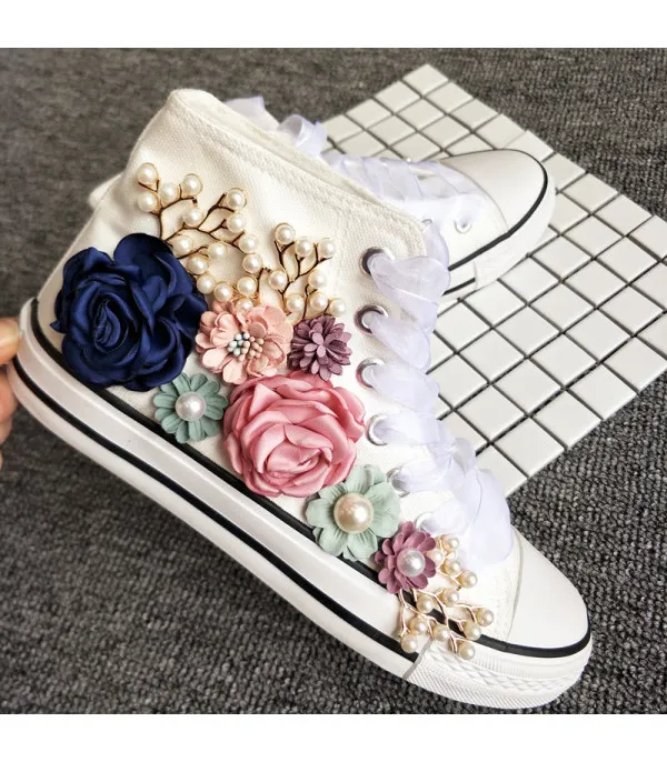Sneakers flower garden