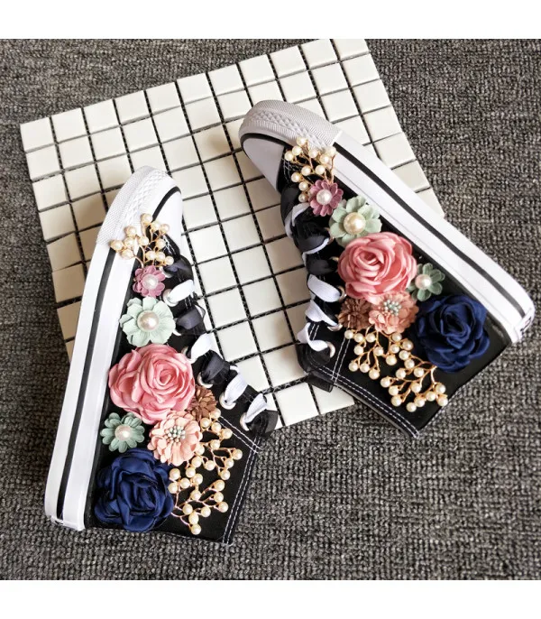 Sneakers flower garden