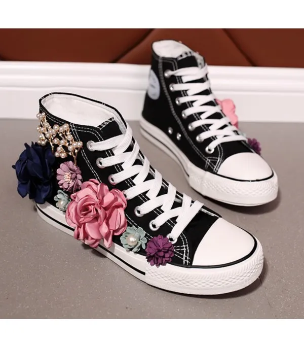 Sneakers flower garden