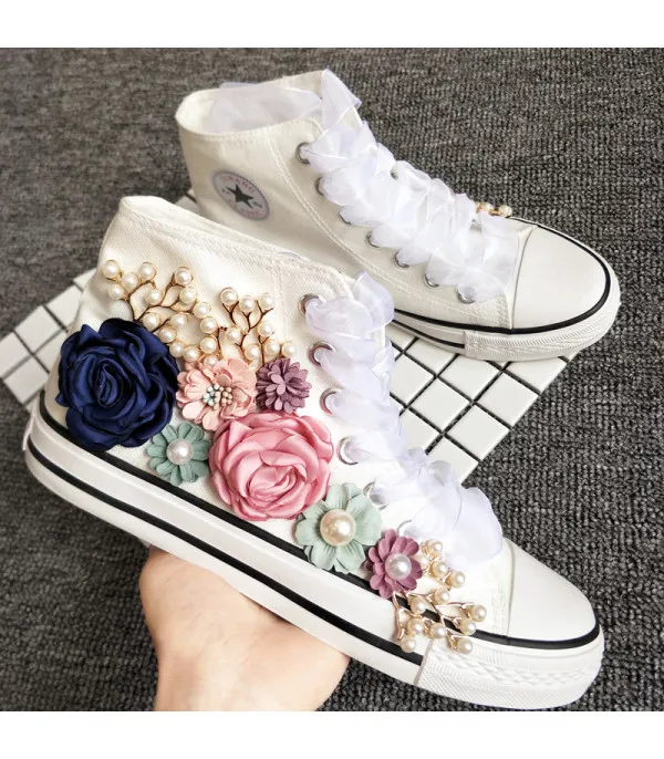Sneakers flower garden