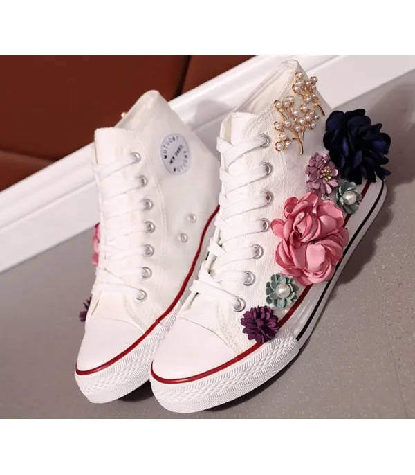 Sneakers flower garden