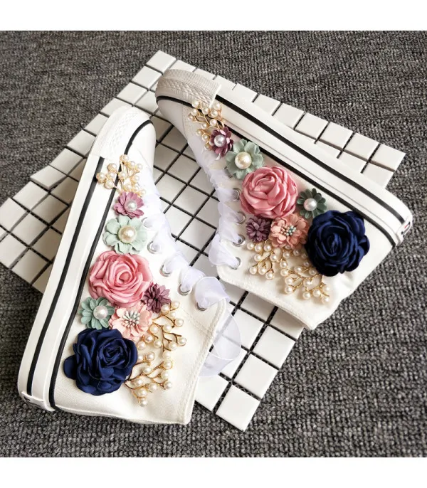 Sneakers flower garden