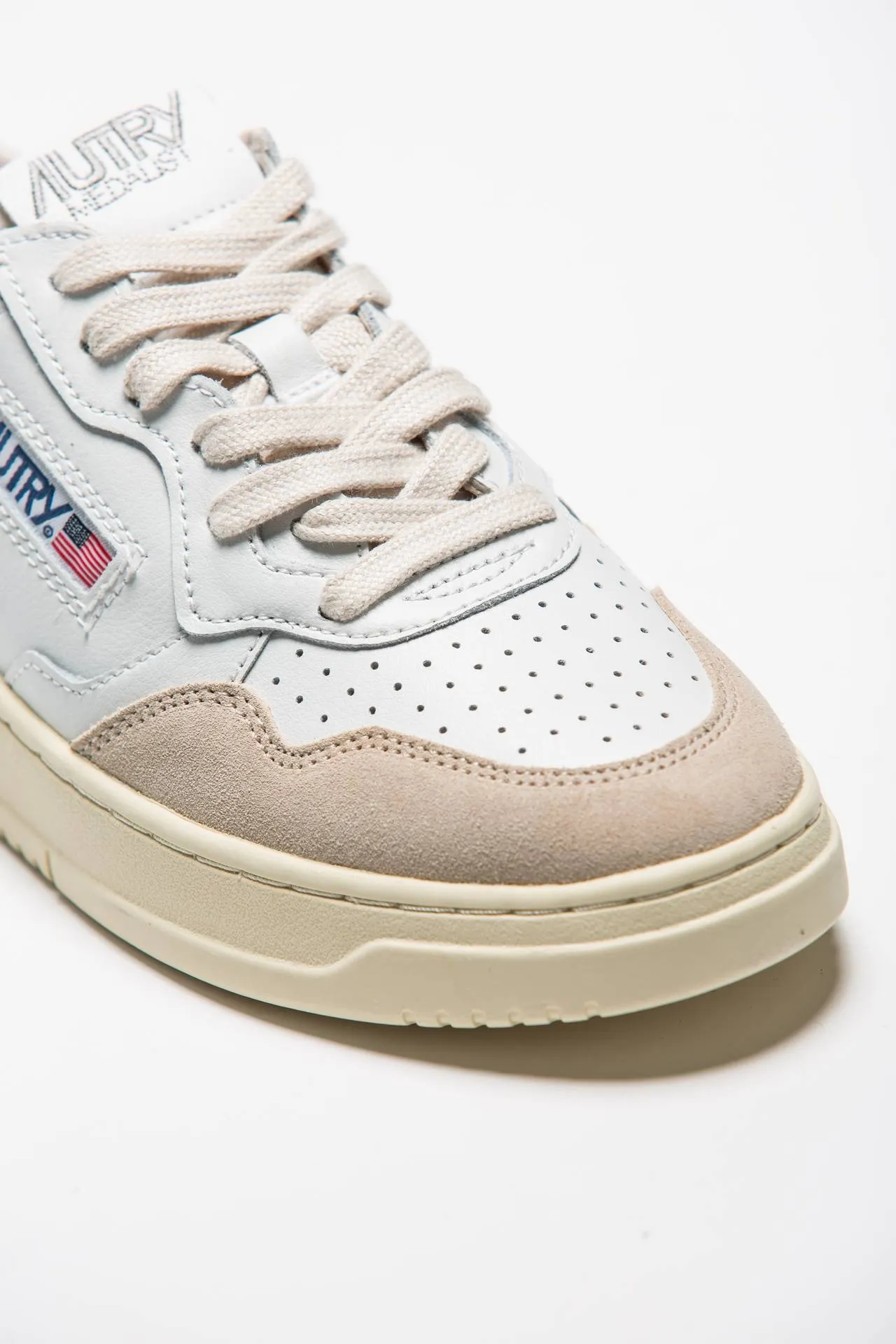 Sneakers MEDALIST LOW-AULW-LS55 