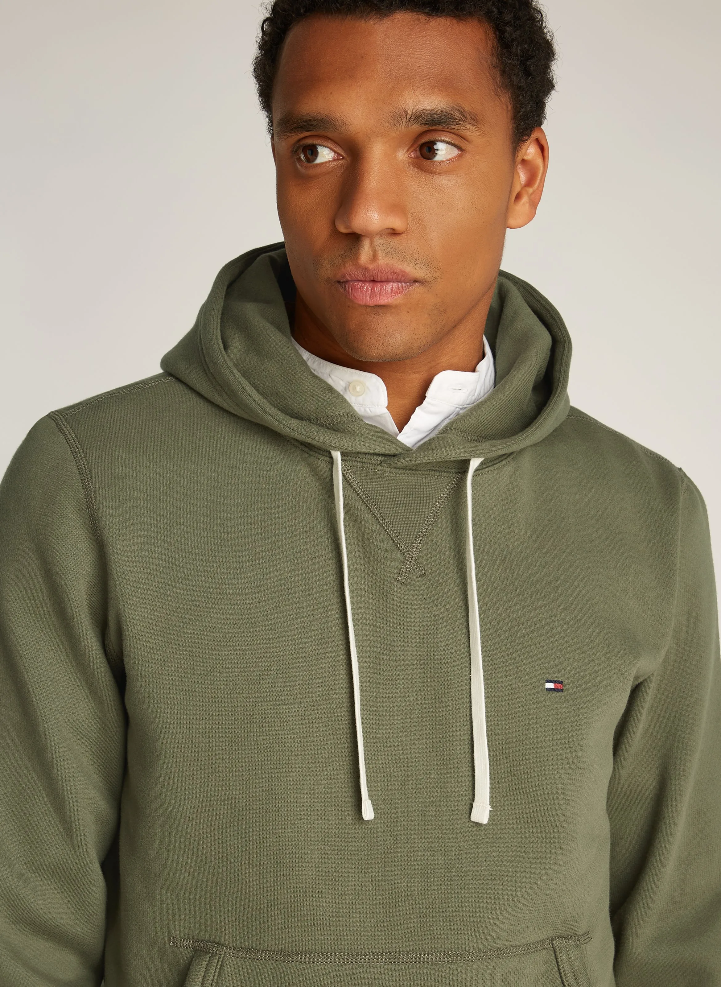  TOMMY HILFIGER   Felpa a girocollo con applicazione rete | Verde