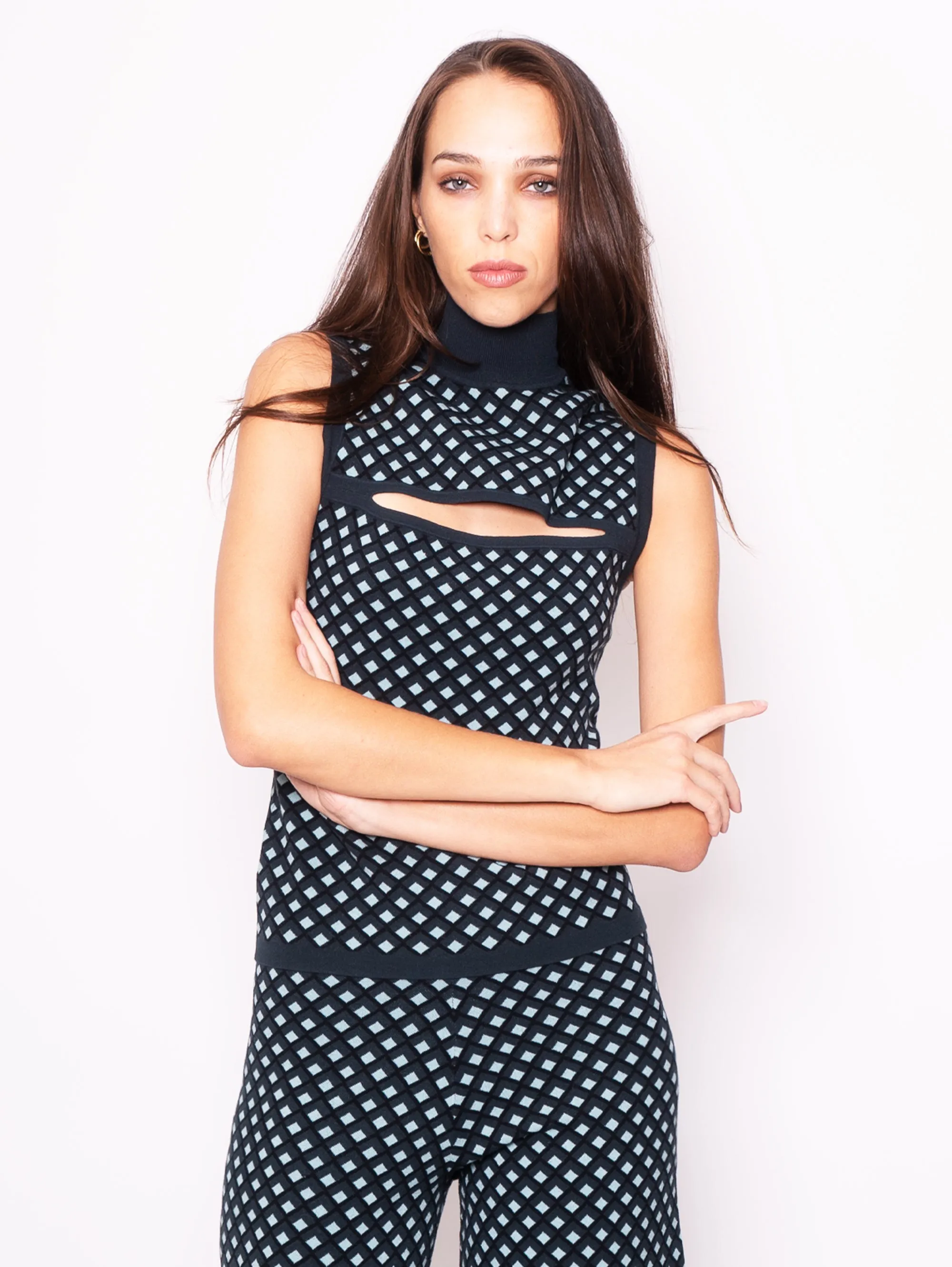 Top con Dettaglio Cut Out Verde